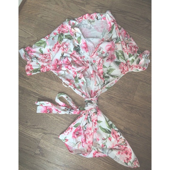 Floral Show Me Your Mumu Robe nwot - Picture 2 of 3